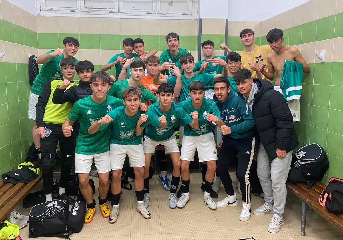 Los juveniles de la EMD ganan el derbi
