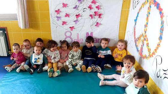 Los pequeños de la guardería mandan un mensaje de igualdad