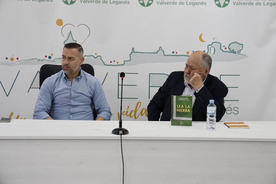 Presentación del libro 'Lea la hierba'