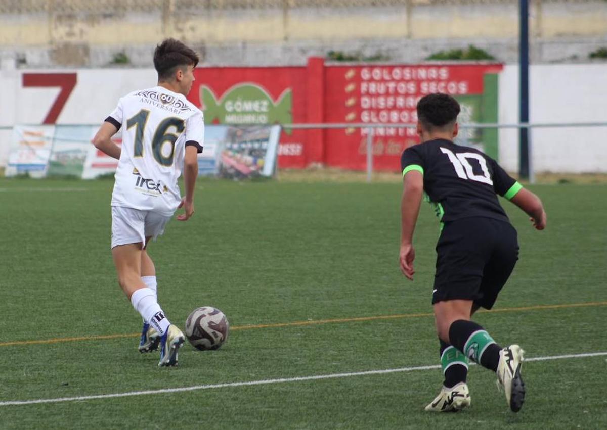 Imagen secundaria 1 - Fotos de Daniel durante la temporada