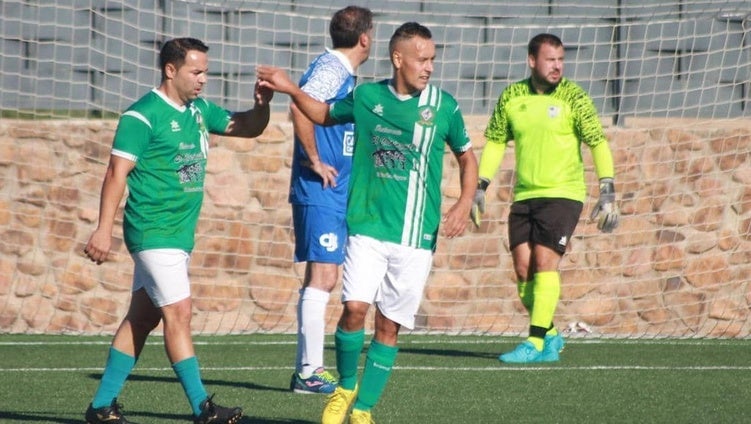 Los Veteranos se despiden de 'La Era' con goleada a favor