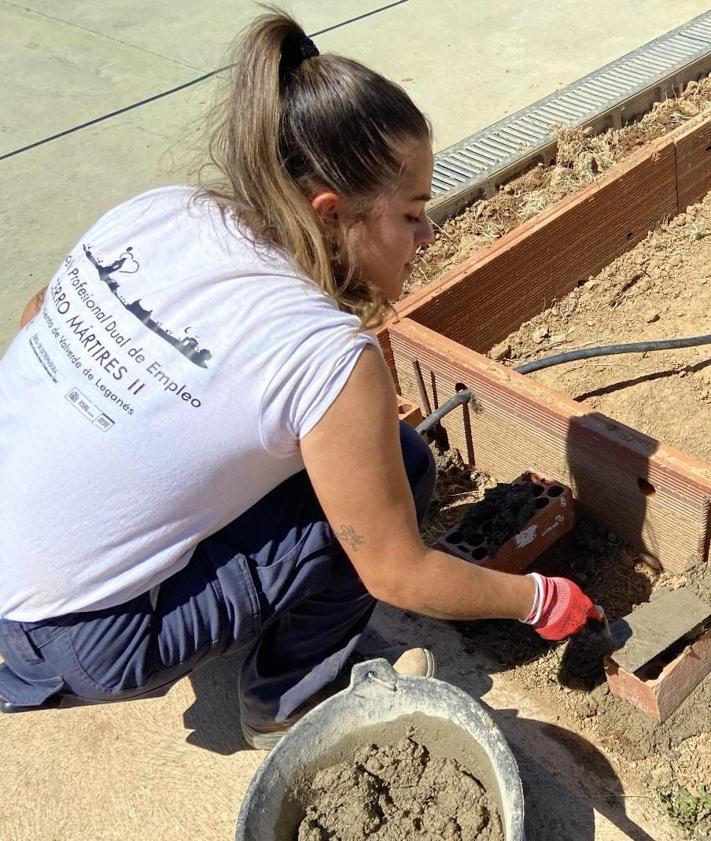 Imagen secundaria 2 - Algunas imágenes de los trabajos