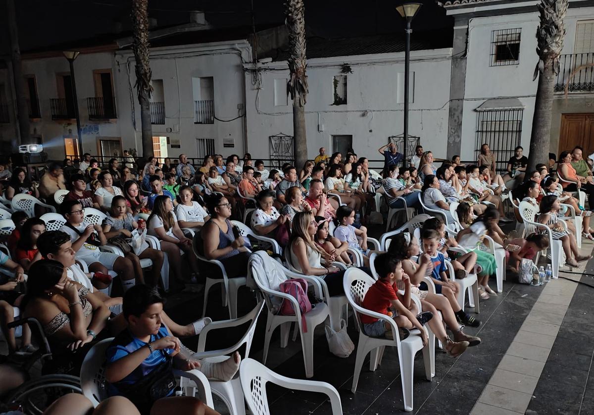 Unas 160 personas ven la película 'Super Mario Bross'