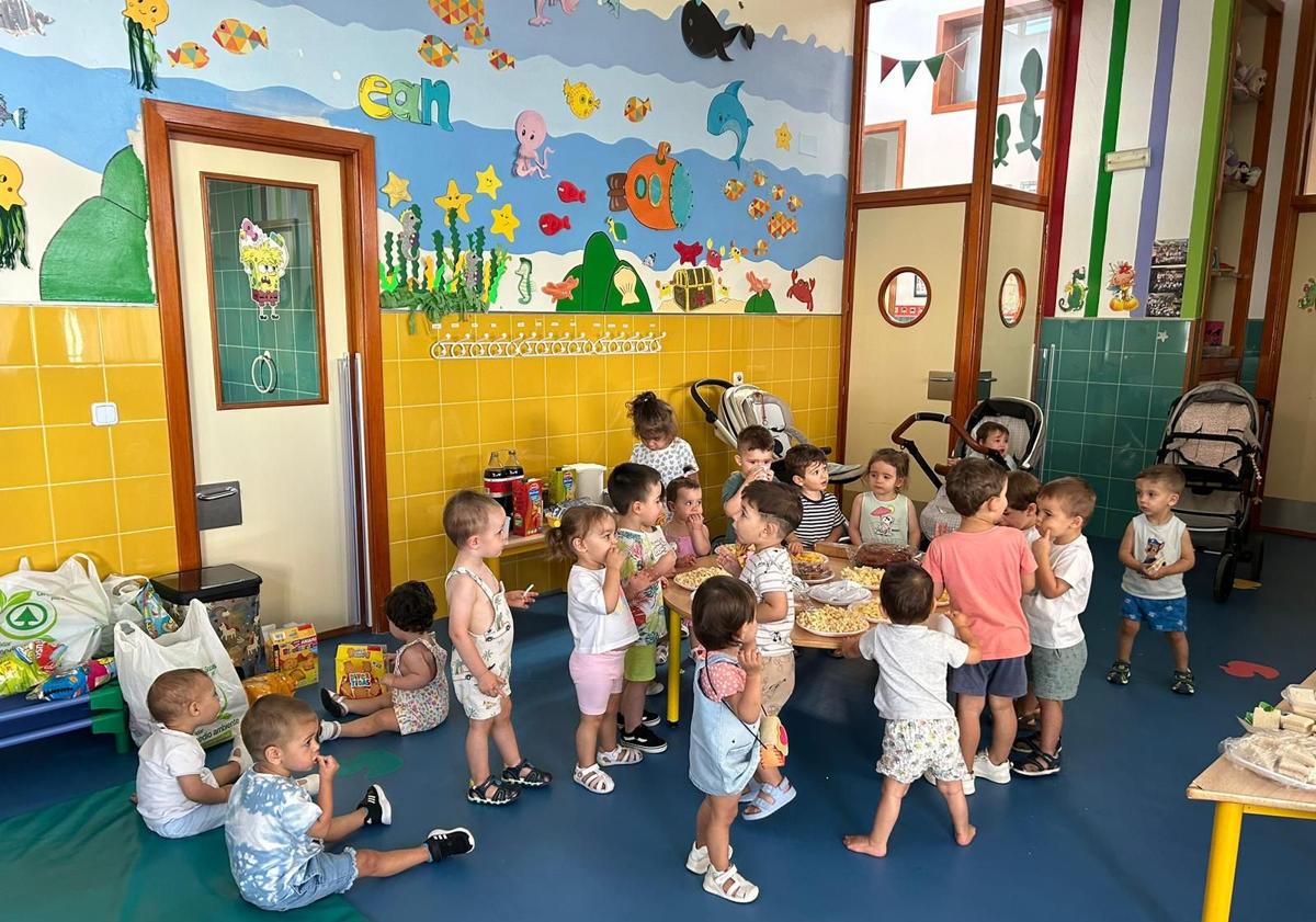 Imagen principal - Imágenes de la fiesta