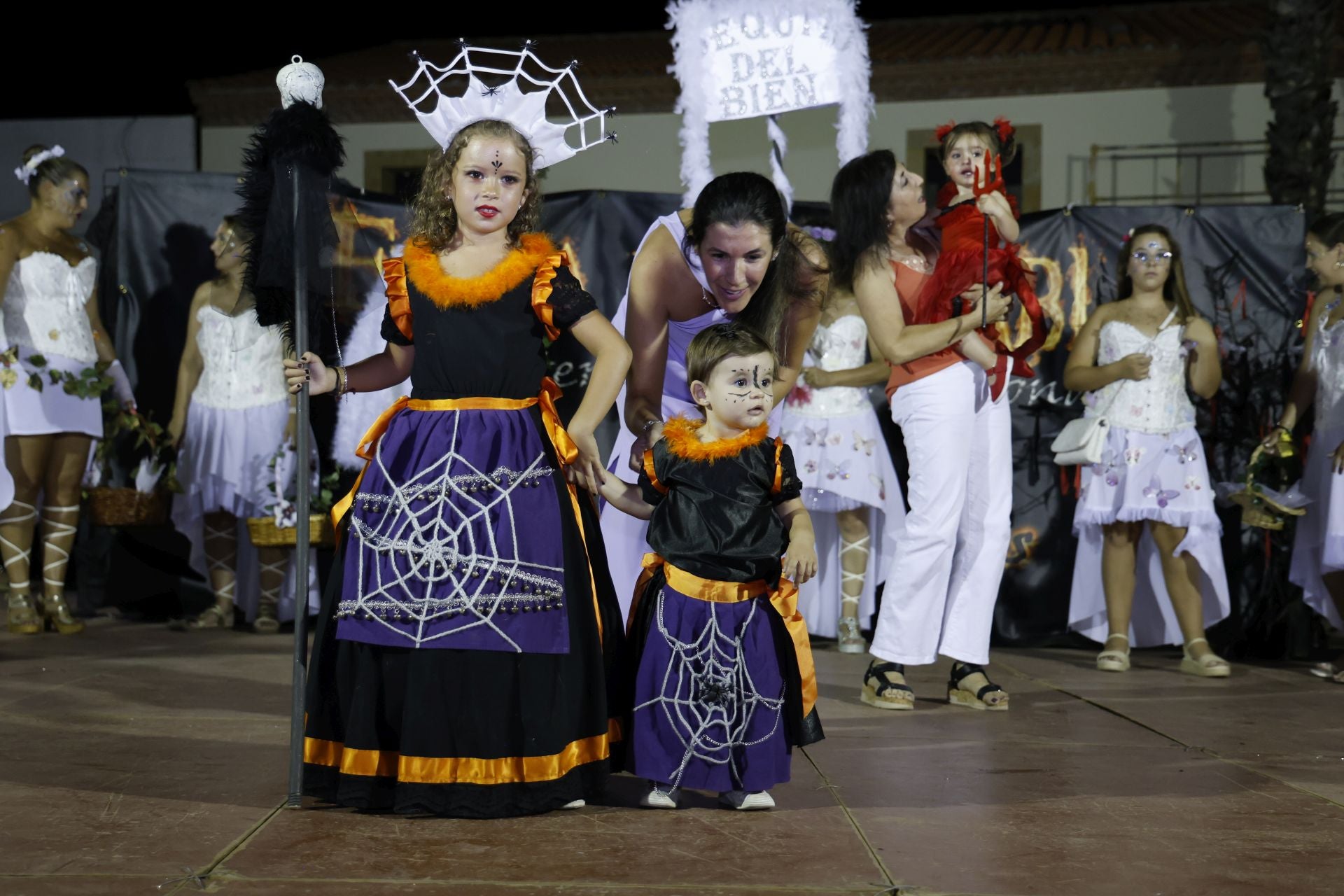 Desfile Infantil La Diabla (II)