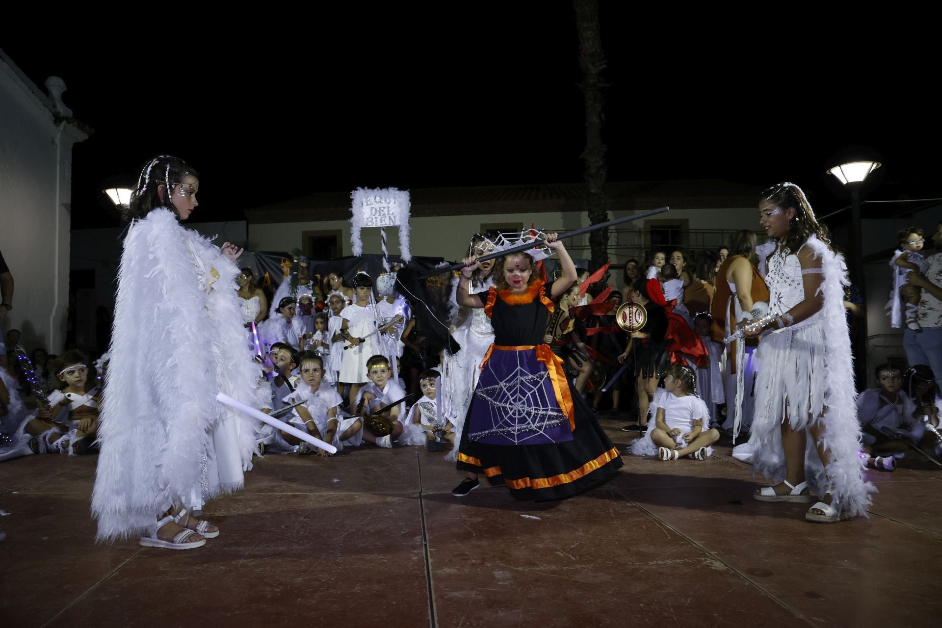 Desfile Infantil La Diabla (II)