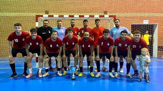 El equipo local de fútbol sala gana el I Trofeo de Feria