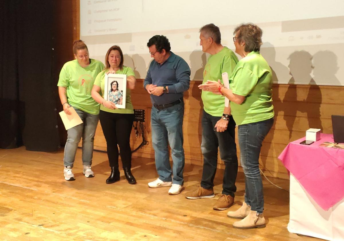 Imagen principal - Homenaje y merienda