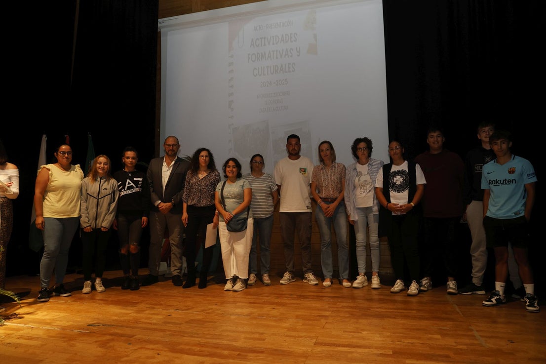 Presentación de actividades formativas y culturales