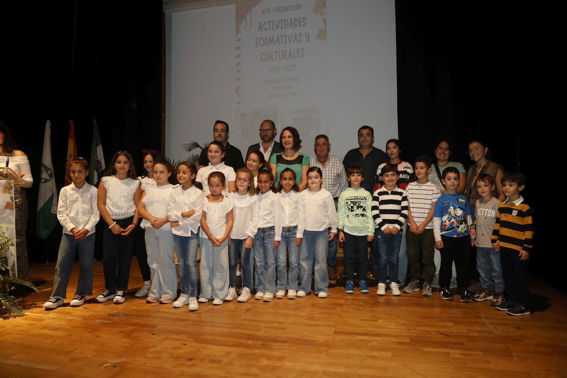 Presentación de actividades formativas y culturales