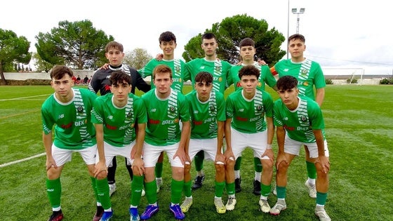 Los juveniles del Racing se traen un punto de Fuente de Maestre