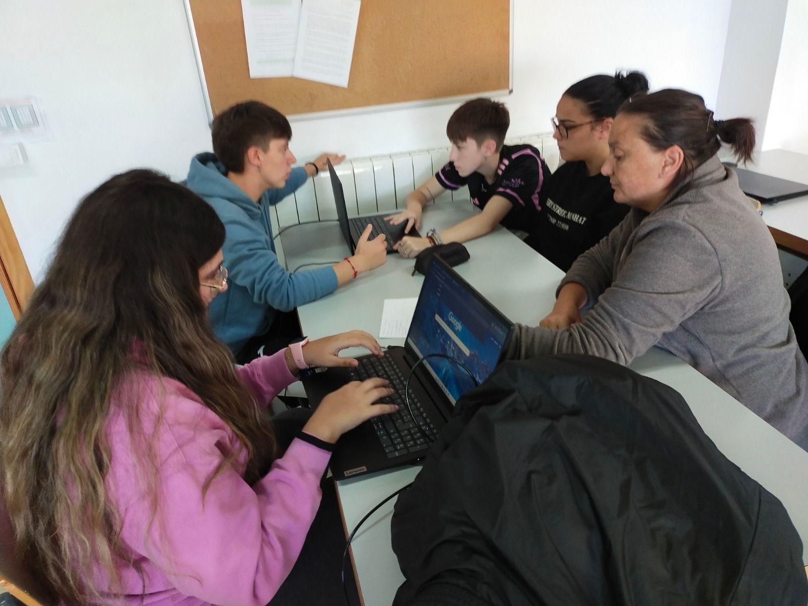 Proyecto 'Natural Cosmetics for International Digital markets'