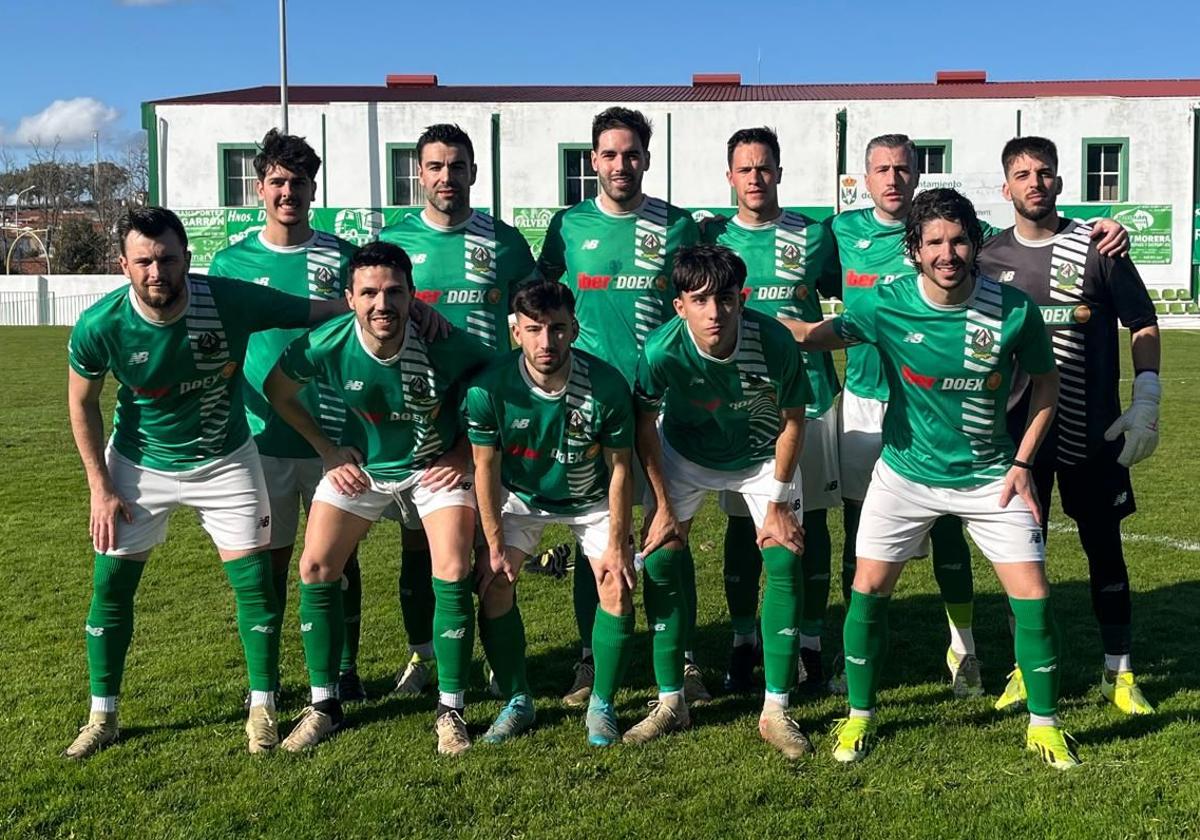 Equipo titular ante el Logón