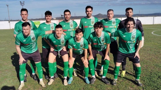San Jorge y Racing empatan un partido que acabó con seis expulsados