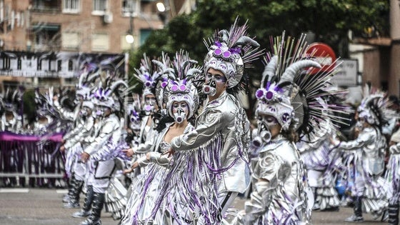 Kiwahira vuelve a disfrutar del Carnaval de Badajoz