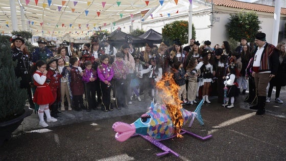 La lluvia también es protagonista durante el Domingo de Piñata
