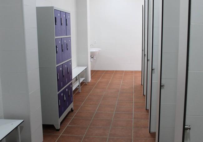 Amplios y accesibles vestuarios