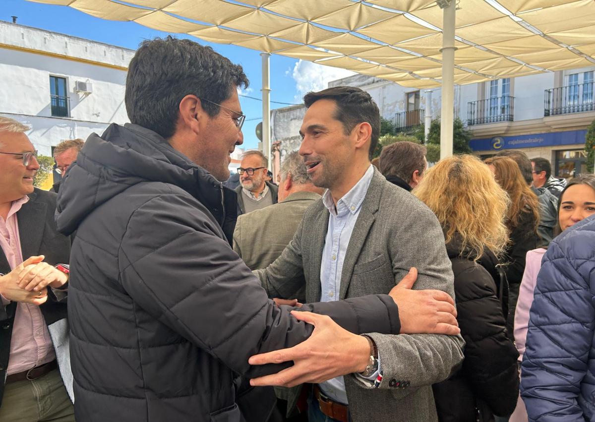 Imagen secundaria 1 - Imágenes del acto