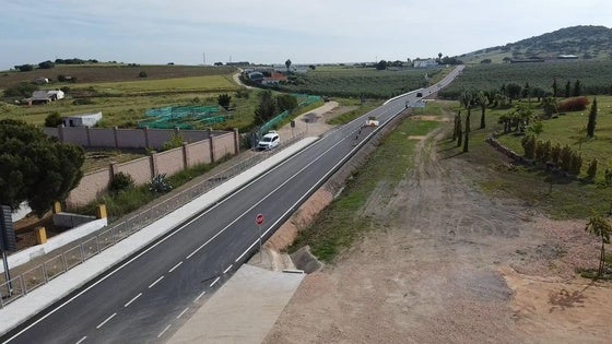 Abre al tráfico la carretera de La Albuera