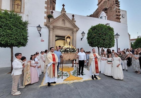 Inicio de la procesión del Corpus Christi