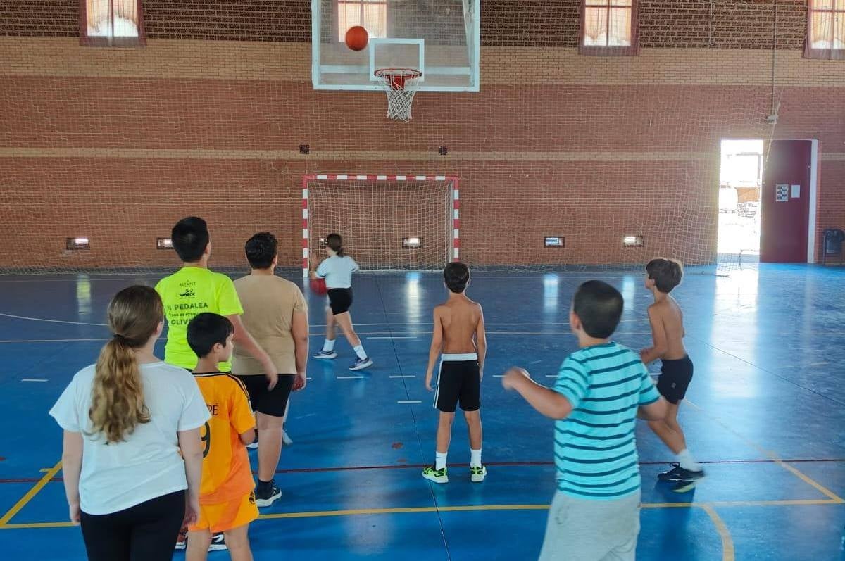 Campamentos de Verano 'La Tribu' y Deportivo