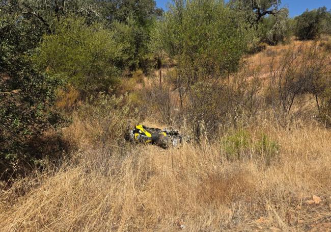Motocicleta accidentada en la BA-026