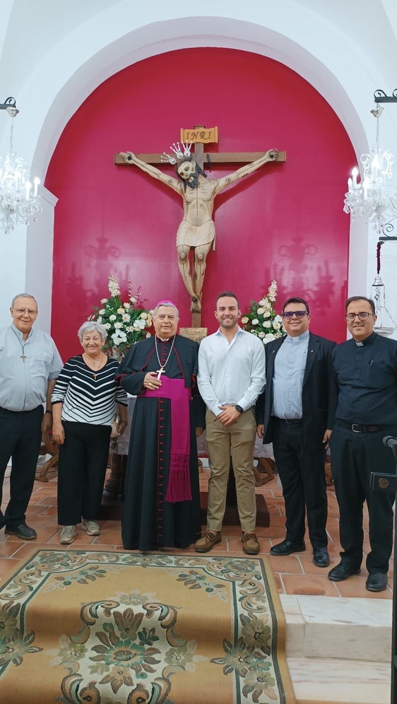 El Arzobispo José Rodríguez Carballo visita Valverde por la semana de los misioneros