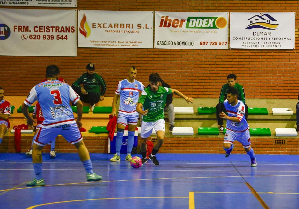 Imagen principal - Algunas imágenes del partido