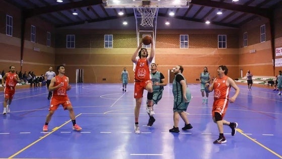 Dura derrota para el BadaBasket Club / EMD Valverde de Leganés