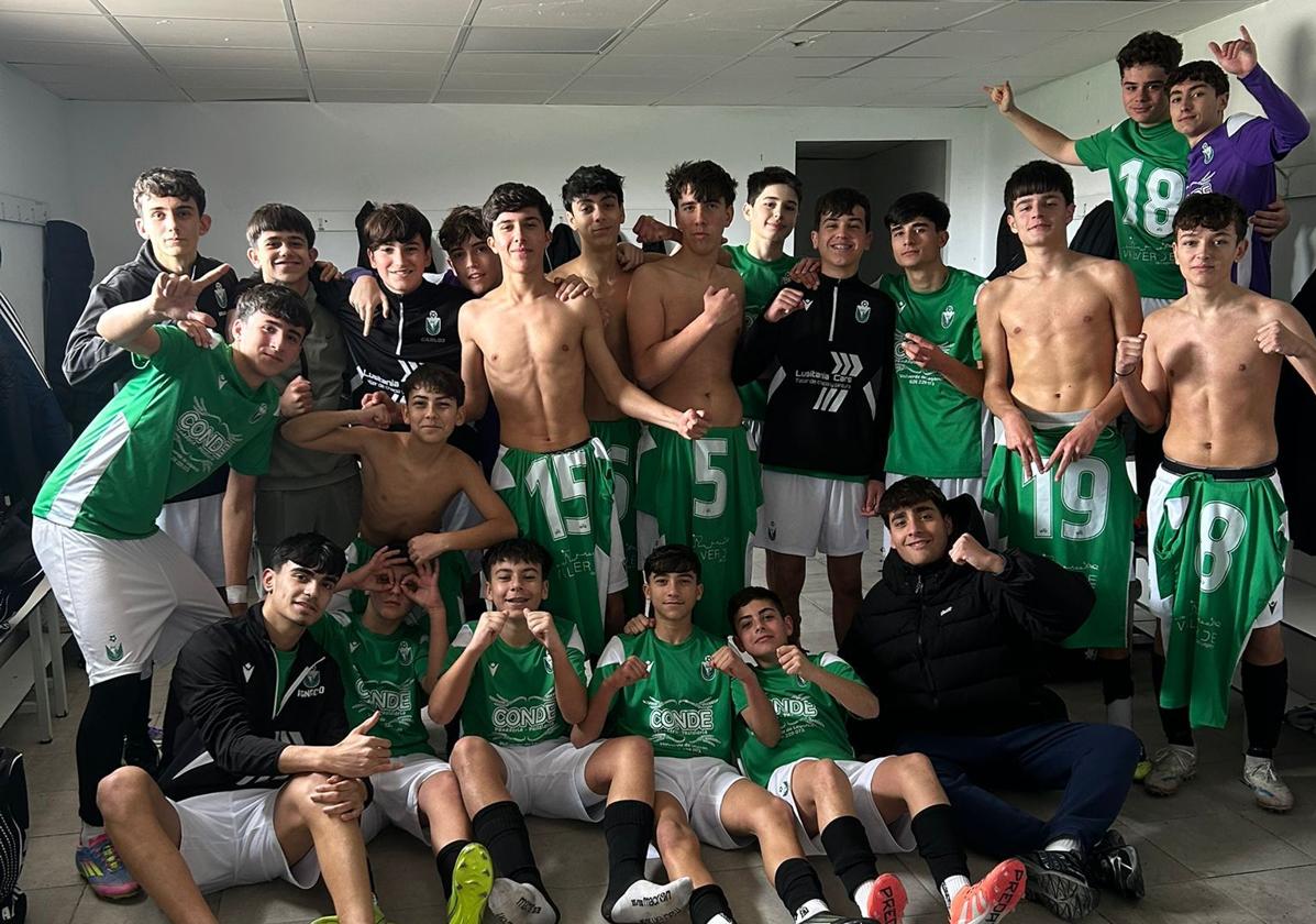 Los cadetes celebran el triunfo