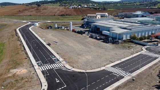 Finaliza la ampliación del polígono industrial