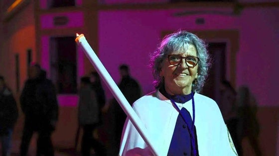 Ya pueden adquirirse las velas eléctricas para la Semana Santa
