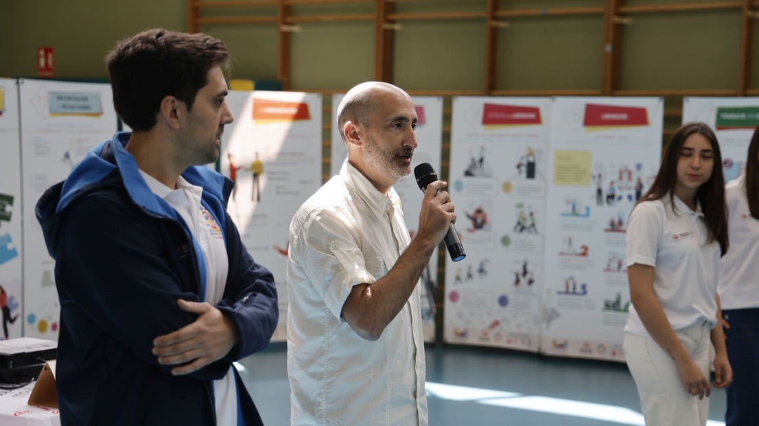 'De Joven a Joven. Equilibrio en movimiento'
