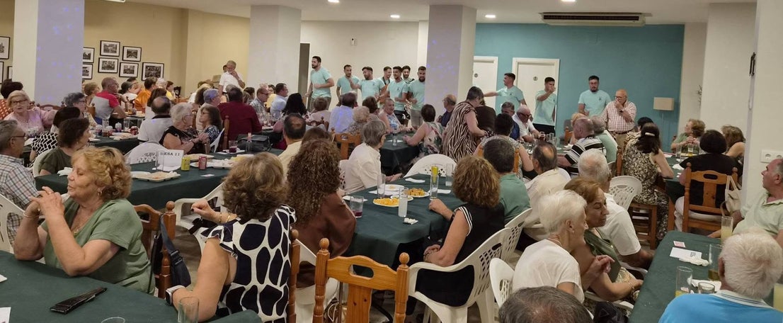 Cena de Convivencia en la Semana del Mayor
