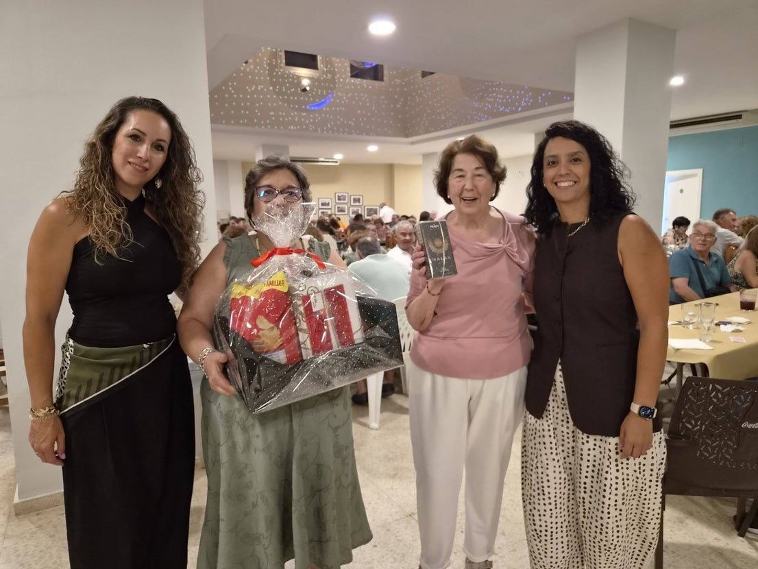 Cena de Convivencia en la Semana del Mayor