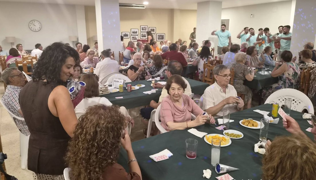 Cena de Convivencia en la Semana del Mayor