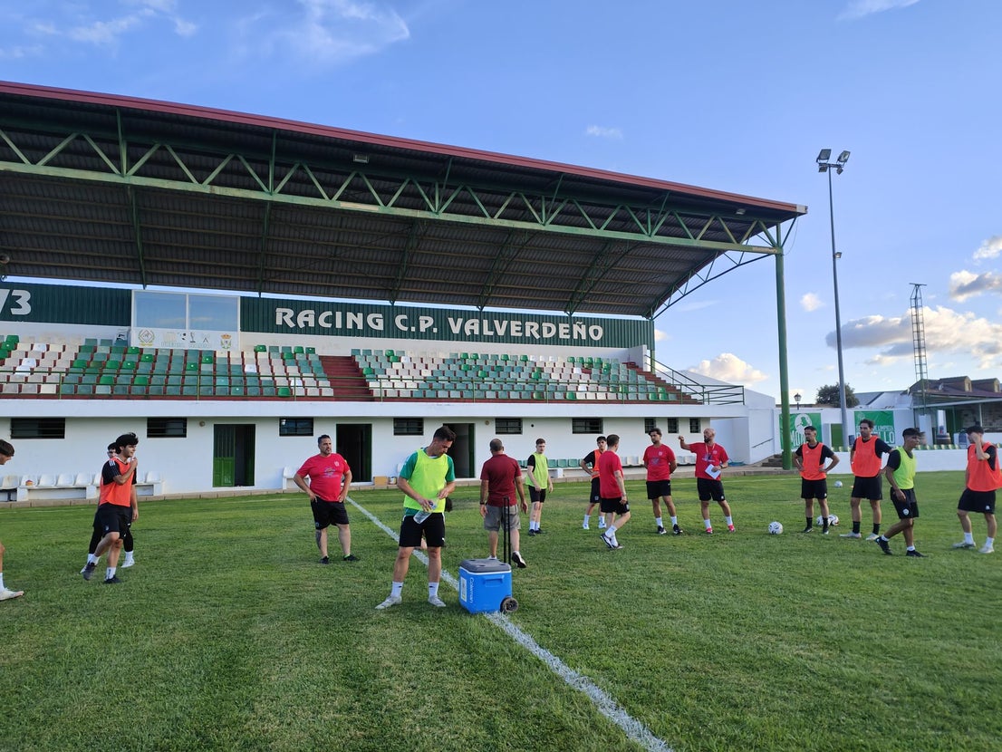 Primeros entrenamientos del Racing CP Valverdeño