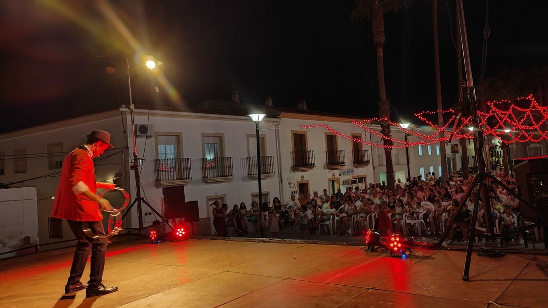 Luces, Magia y Acción