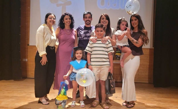 Alumnas que acaban su etapa en el centro