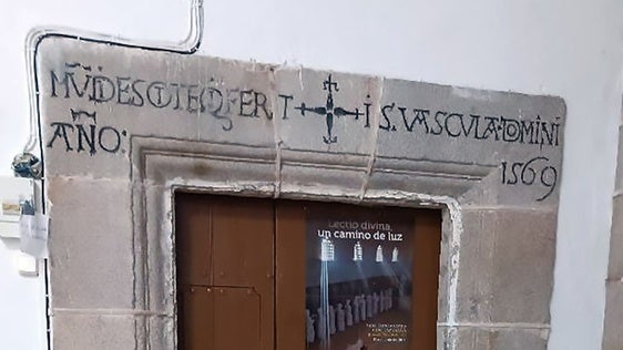 Capítulo III: La Puerta de la Sacristía