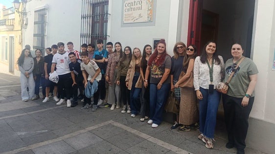 El alumnado del instituto conoce los recursos locales de empleo y formación