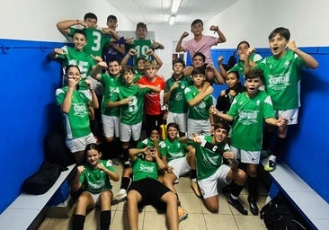 Los infantiles celebran su triunfo