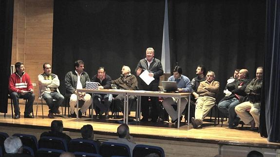 Asamblea de la Sociedad de Cazadores de 2012