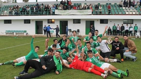Celebración del asceno de los juveniles