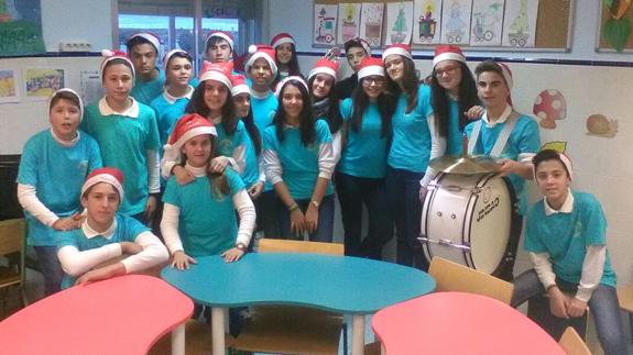 Componentes de la murga "Los Nuevitos Flama"