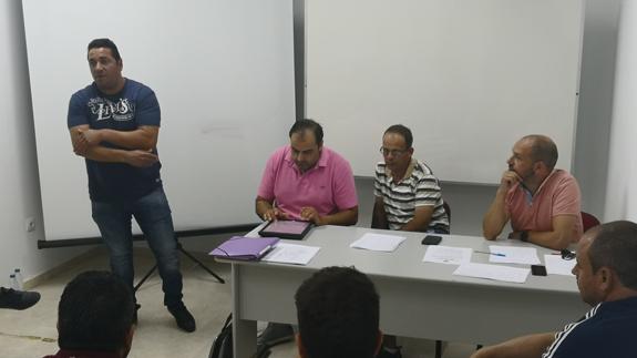 El nuevo entrenador se presentó ante los socios
