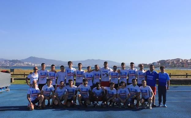 Equipo del CAPEX que ha comenzado con buen pie la carrera hacia el ascenso. 