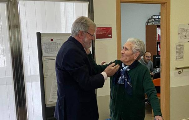 Visitación junto a Rodríguez Ibarra 