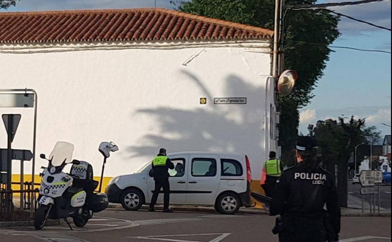 La policía cursó siete denuncias en dos días por incumplir las normas en la Fase 0