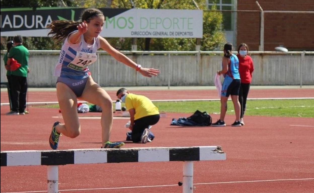 Naykare Rodríguez ayer en la prueba de 2000m obstáculos